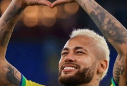  内马尔新星出色防守表现惊艳，篮网未来可期！-乐动官网